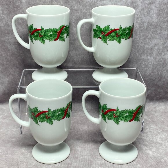 4 Vintage Footed Christmas Mugs Berries & Bows Pattern Cups by Wicks N' Sticks - Picture 4 of 9